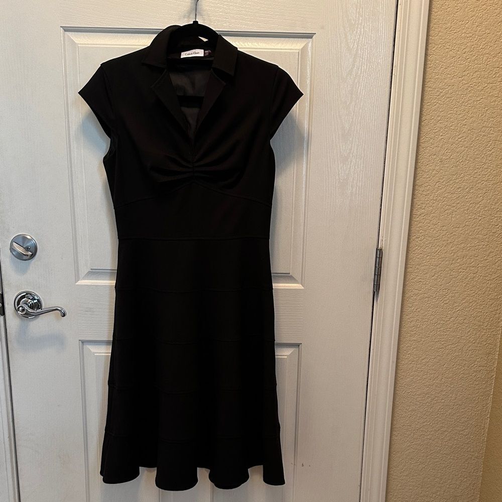 Calvin Klein Classic Basic Simplistic Minimalistic Black Midi Dress Size 4